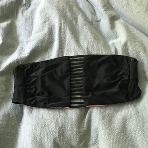 Strapless bikini top